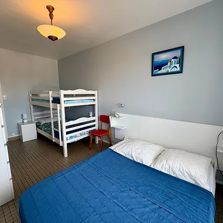 Lumineux Avec Balcon Face Mer, Ideal Jusqu'a 5 Personnes - Fr-1-323-298 *