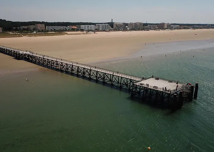 아파트 Lumineux Avec Balcon Face Mer, Ideal Jusqu'a 5 Personnes - Fr-1-323-298 *