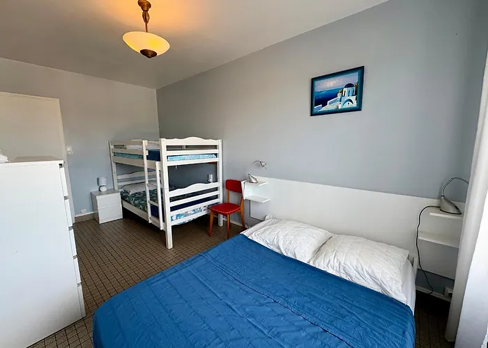 Lumineux Avec Balcon Face Mer, Ideal Jusqu'a 5 Personnes - Fr-1-323-298 *